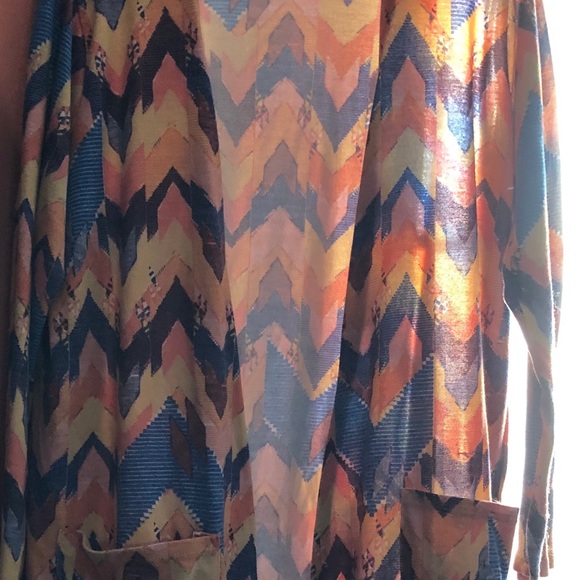 LulaRoe Sarah - Picture 1 of 1